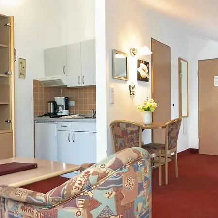 Appartement-Hotel Sibyllenbad Neualbenreuth Exterior photo